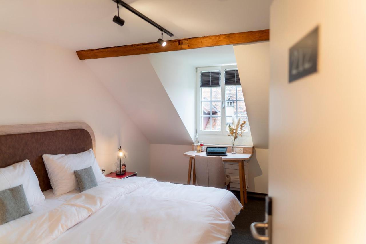 Koncept Hotel Loeie Münsingen Екстериор снимка